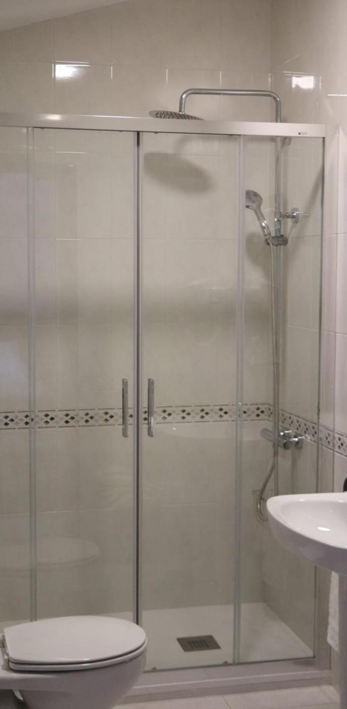 Hostal O Forno Porto do Barqueiro Екстериор снимка